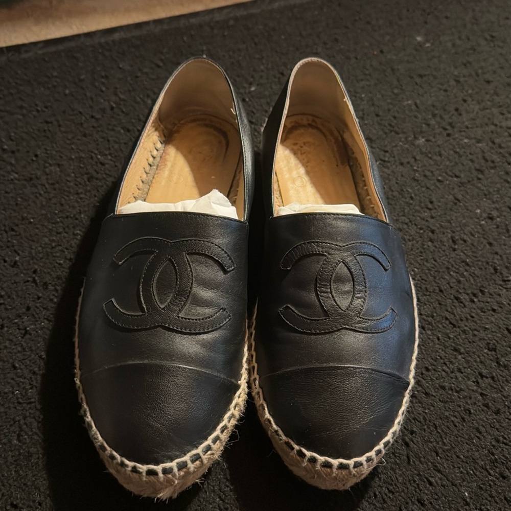Black leather Chanel Espadrilles